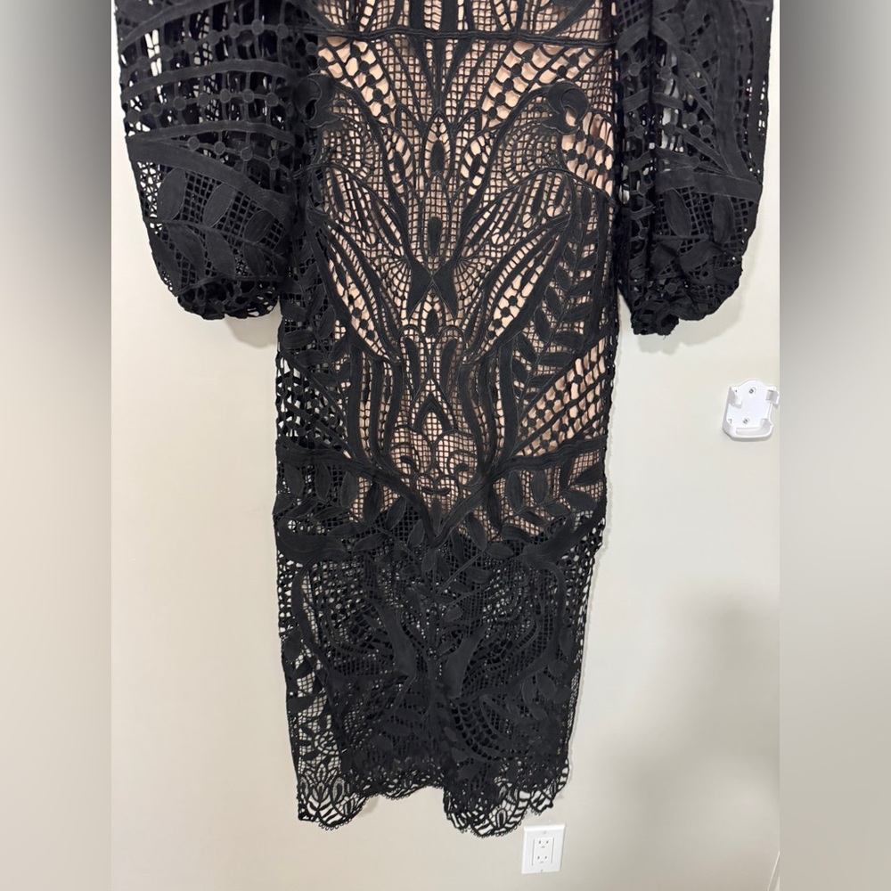 FARM Rio Black Nature Guipure Midi Dress Size S - Picture 3 of 9
